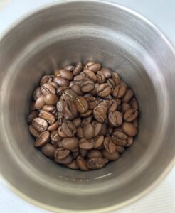 挽く前のコーヒー豆